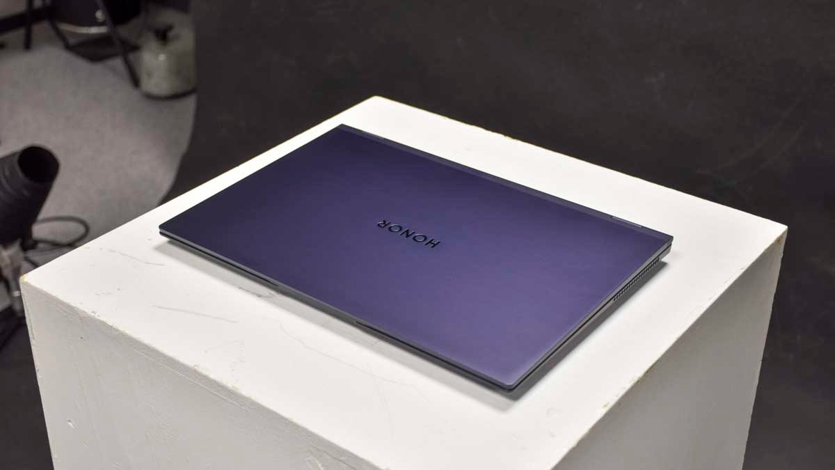 Honor MagicBook Pro Sixteen AI Laptop